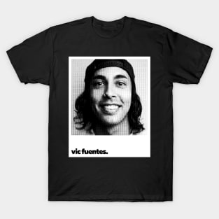 vic fuentes - minimalist photograph T-Shirt